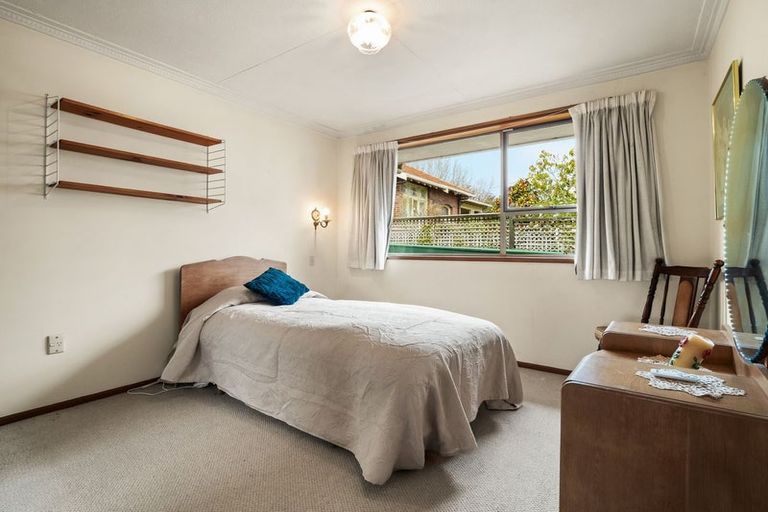 Photo of property in 235c Bay View Road, Saint Clair, Dunedin, 9012