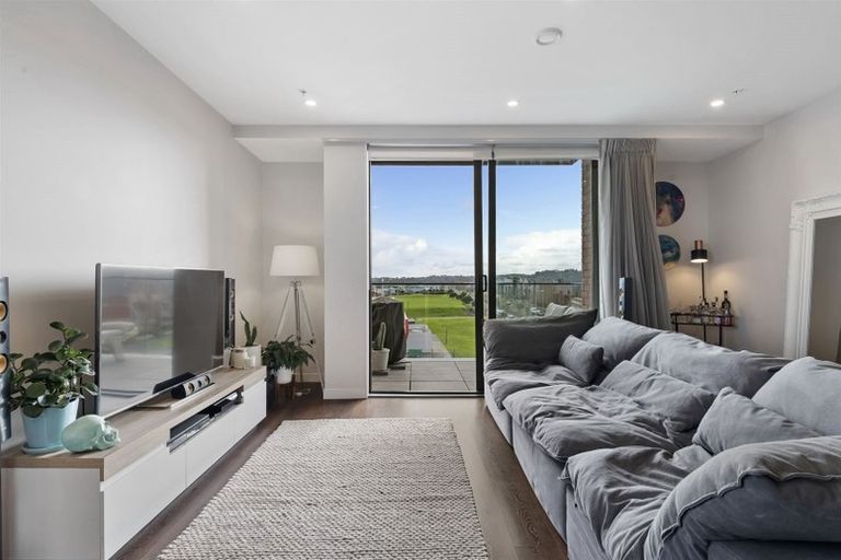 Photo of property in 302/57 Mapou Road, Hobsonville, Auckland, 0616