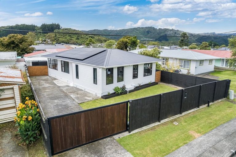 Photo of property in 62 Karamu Crescent, Wainuiomata, Lower Hutt, 5014