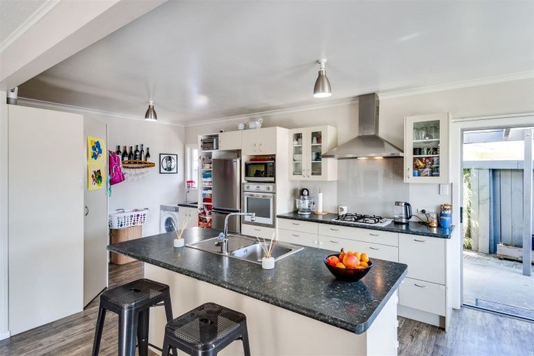 Photo of property in 95 Bill Hercock Street, Pirimai, Napier, 4112