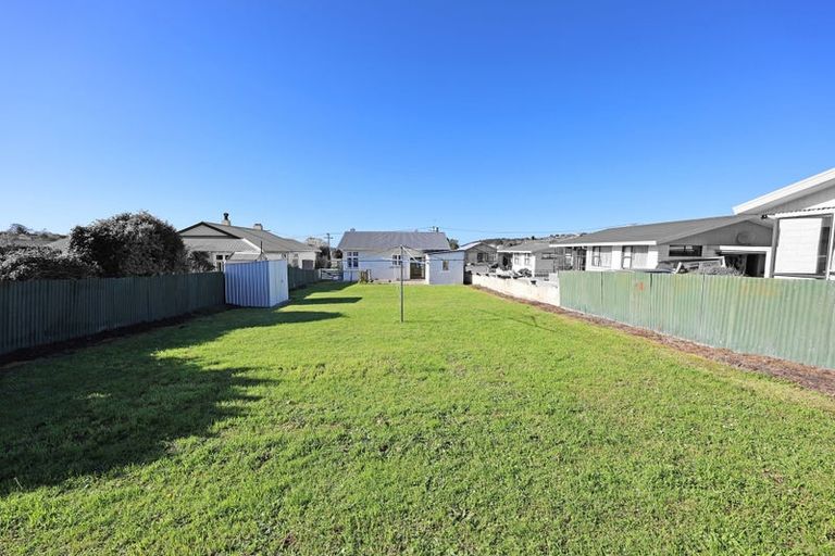 Photo of property in 48 Till Street, South Hill, Oamaru, 9400