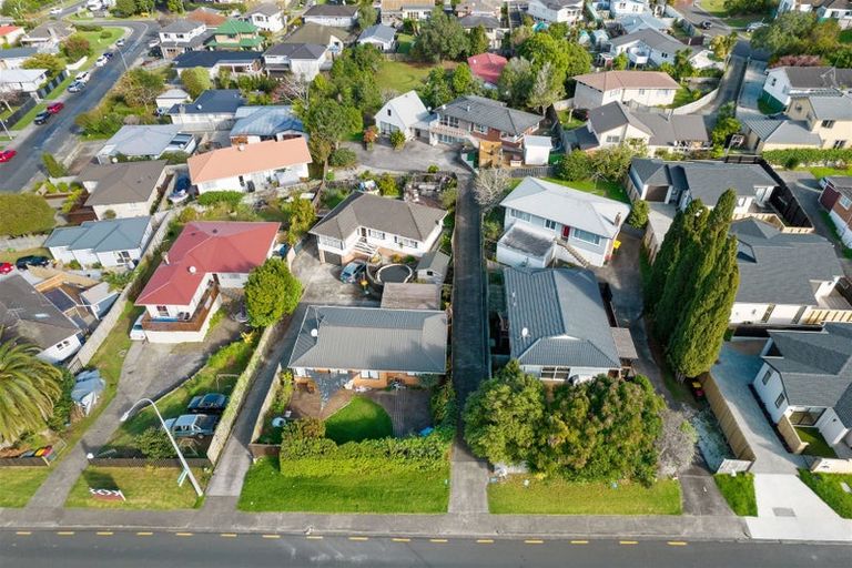Photo of property in 90 Union Road, Howick, Auckland, 2014