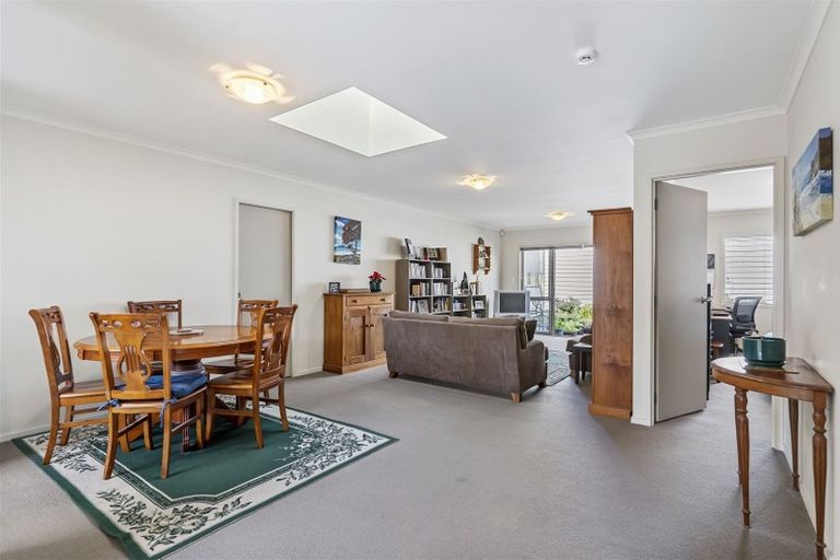 Photo of property in St Claire Village, 124/172 Mcleod Road, Te Atatu South, Auckland, 0610