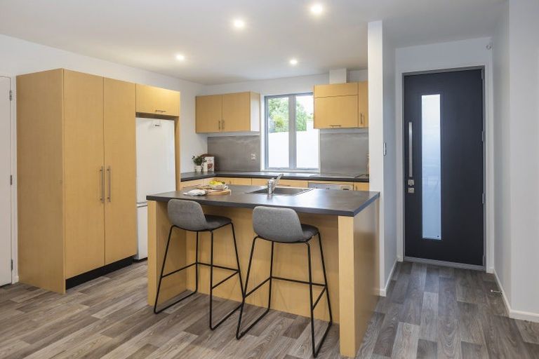 Photo of property in 20a Mayfair Street, Riccarton, Christchurch, 8011