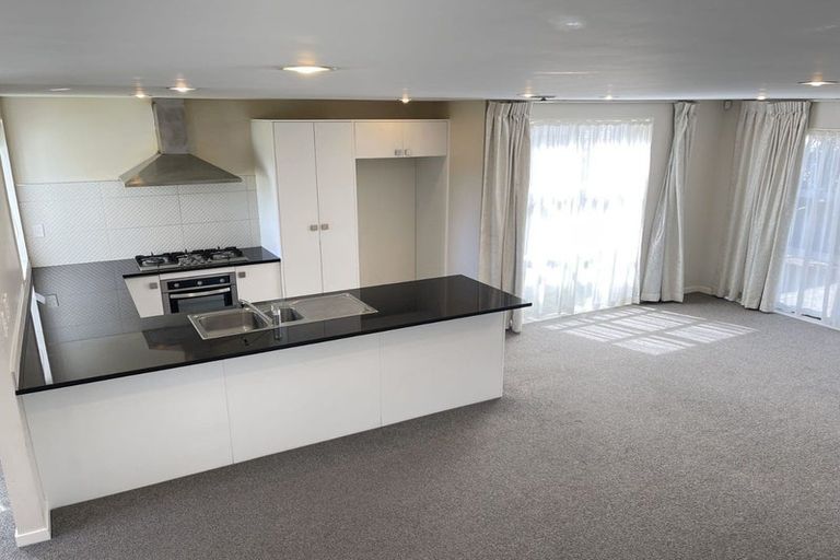 Photo of property in 19 Popokatea Drive, Takanini, 2112