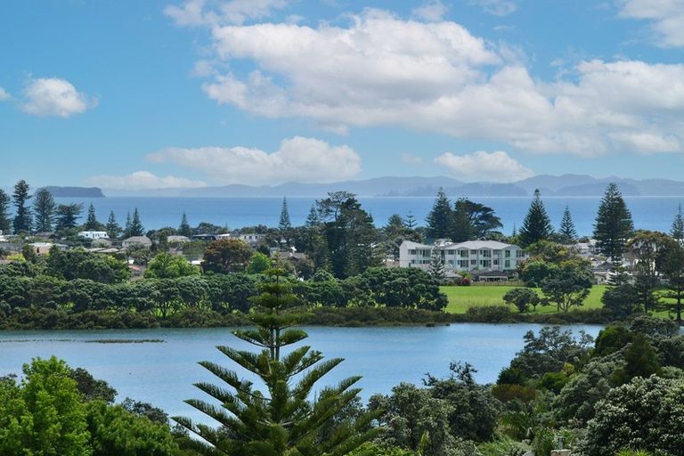 Photo of property in 2/17 Moffat Road, Red Beach, 0932