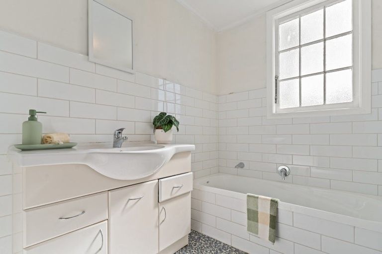Photo of property in 34 Edith Street, Masterton, 5810