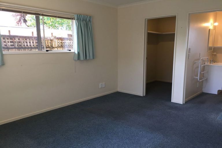 Photo of property in 15 San Vito Place, Paraparaumu Beach, Paraparaumu, 5032