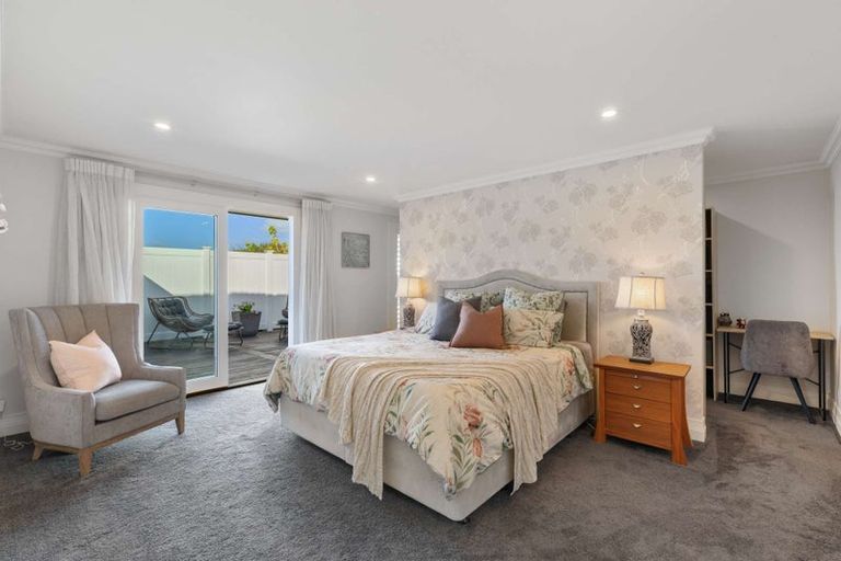 Photo of property in 14 Judith Anne Drive, Pukekohe, 2120