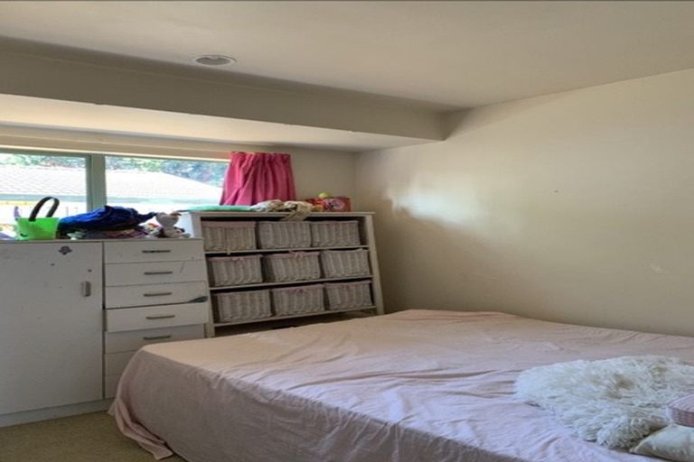 Photo of property in 29 Koru Street, Mangere Bridge, Auckland, 2022