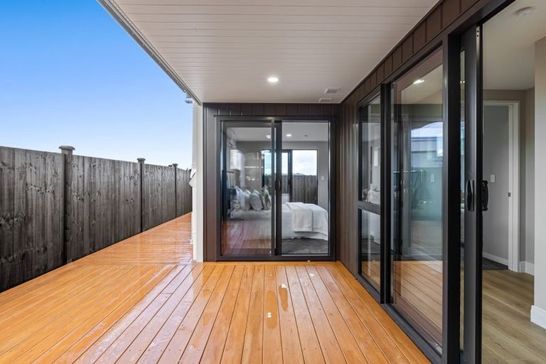 Photo of property in 10 Rongoa Crescent, Warkworth, 0985