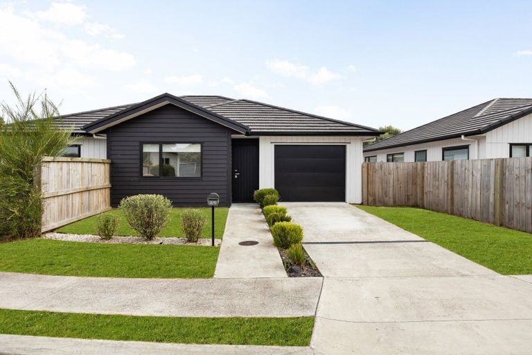 Photo of property in 5u2 Camden Place, Pukete, Hamilton, 3200