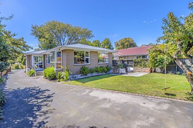 Photo of property in 180 Riverlaw Terrace, Saint Martins, Christchurch, 8022