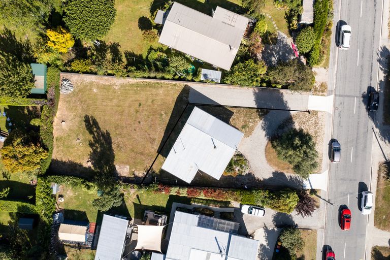 Photo of property in 147 Aubrey Road, Wanaka, 9305