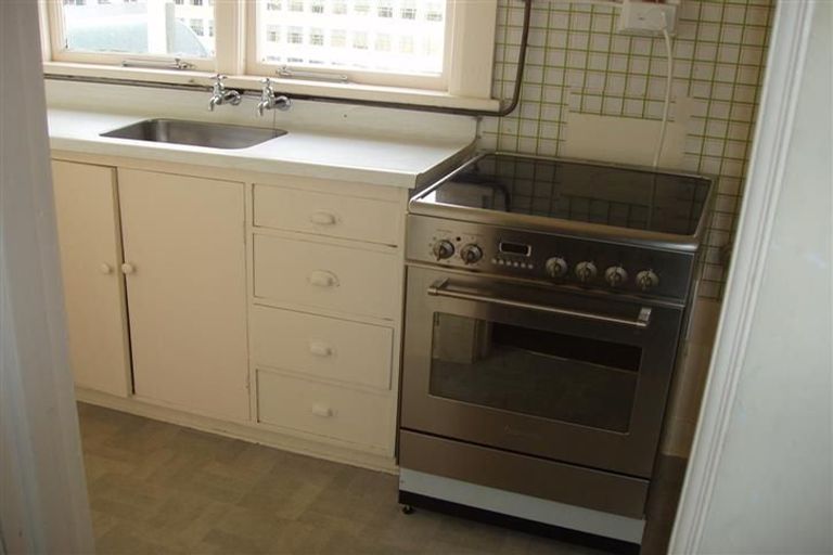 Photo of property in 21 Central Terrace, Kelburn, Wellington, 6012