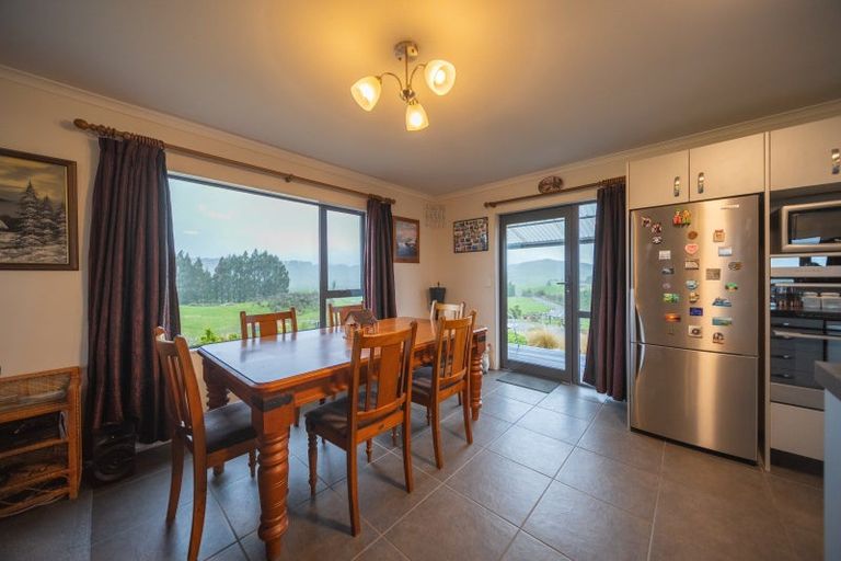 Photo of property in 1085c Hillside-manapouri Road, Manapouri, Te Anau, 9679