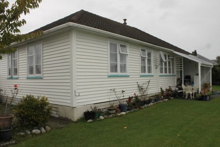 Photo of property in 66 Rintoul Street, Westport, 7825