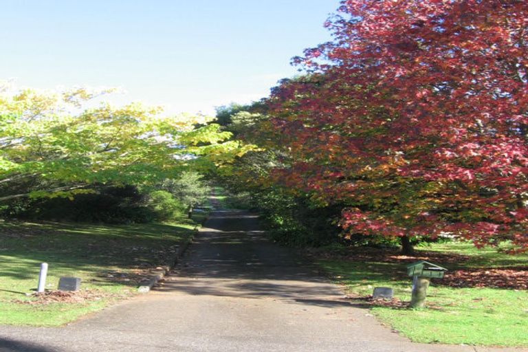 Photo of property in 14 Laingfield Terrace, Laingholm, Auckland, 0604