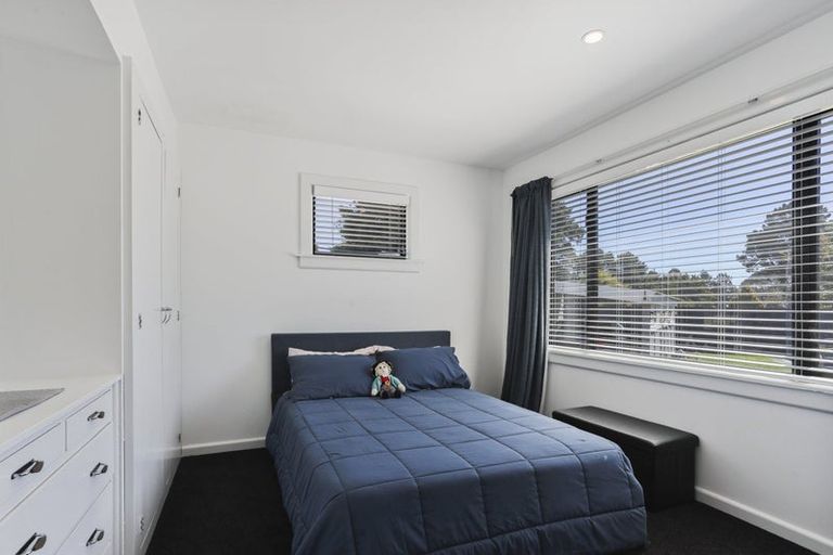 Photo of property in 17 Colac Street, Avondale, Christchurch, 8061