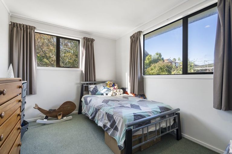 Photo of property in 1/47 Savoy Road, Glen Eden, Auckland, 0602