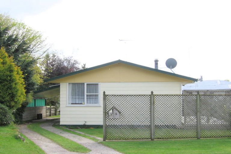 Photo of property in 6 Devon Place, Tokoroa, 3420