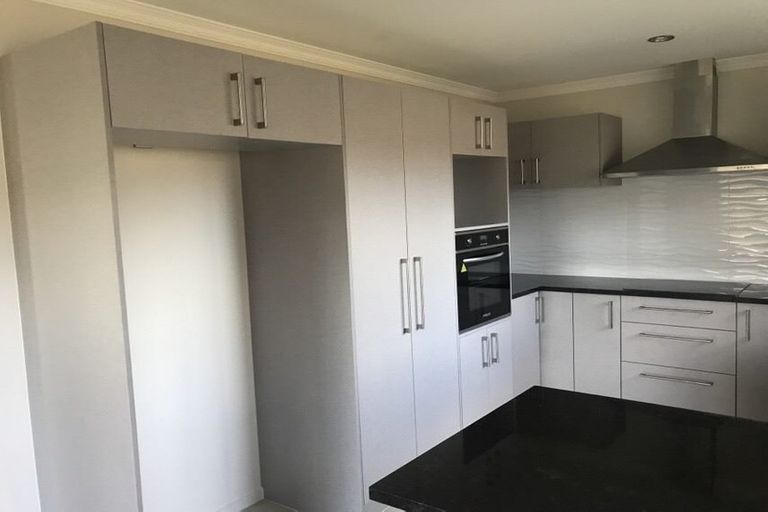 Photo of property in 15b Halswell Street, Mangere East, Auckland, 2024