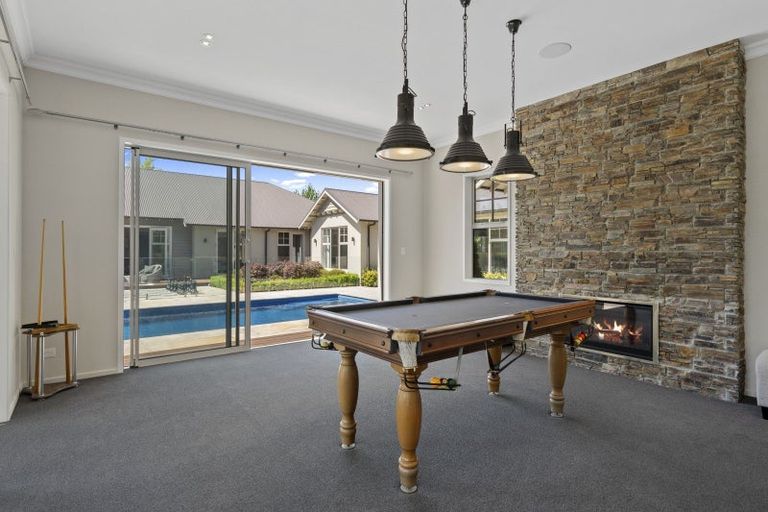 Photo of property in 7 Westall Lane, Avonhead, Christchurch, 8042