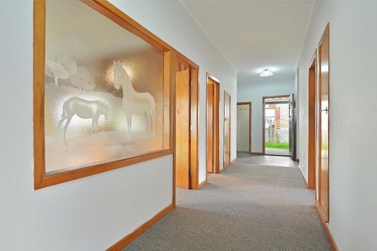 Photo of property in 76 Rintoul Street, Newtown, Wellington, 6021
