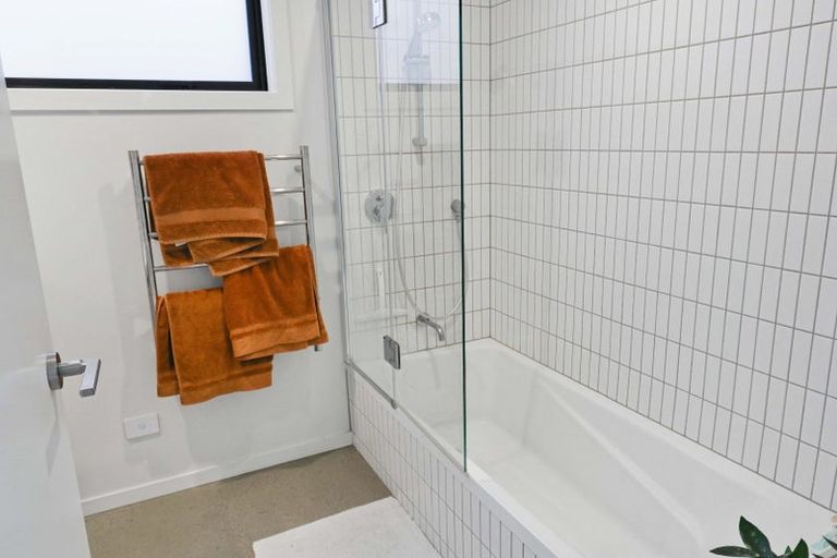 Photo of property in 18a Tory Street, Petone, Lower Hutt, 5012