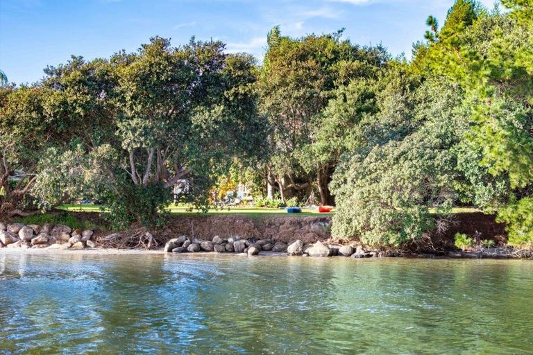 Photo of property in 82c Estuary Drive, Mangawhai Heads, Mangawhai, 0505
