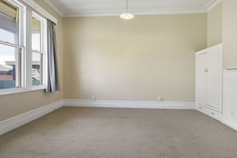 Photo of property in 1 Council Street, Saint Kilda, Dunedin, 9012