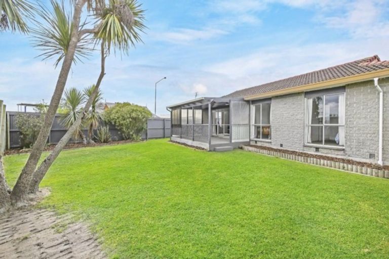 Photo of property in 43 Alport Place, Woolston, Christchurch, 8023