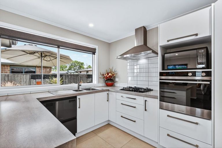 Photo of property in 22 Huka Heights Drive, Rangatira Park, Taupo, 3330