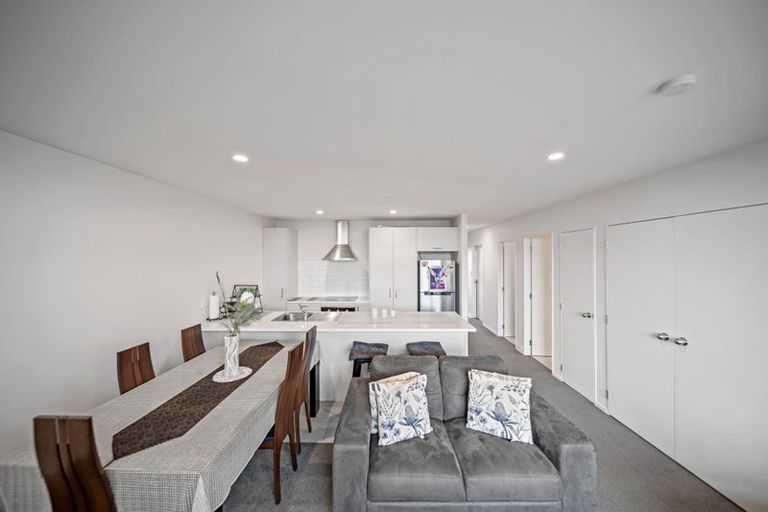 Photo of property in 7 Kapuarangi Lane, Papakura, 2110