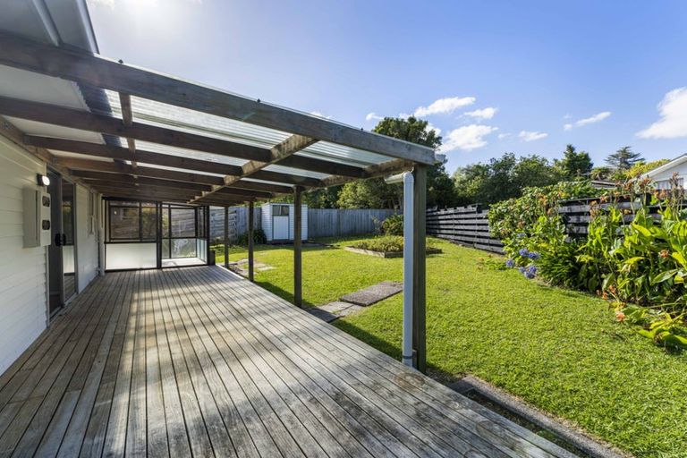 Photo of property in 9 Philip Place, Hillcrest, Auckland, 0627