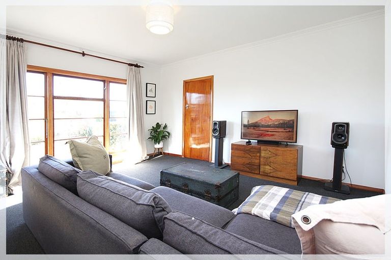 Photo of property in 3 George Street, Levin, 5510