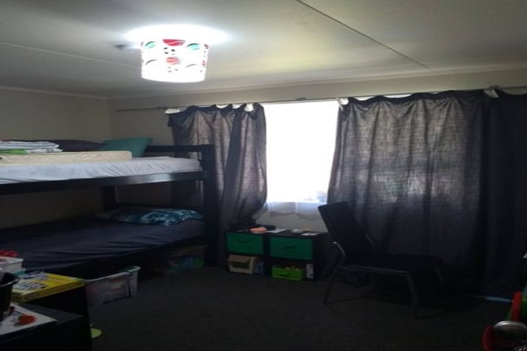 Photo of property in 79a-b Martin Road, Paraparaumu Beach, Paraparaumu, 5032