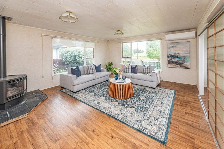 Photo of property in 25 Carson Street, Castlecliff, Whanganui, 4501