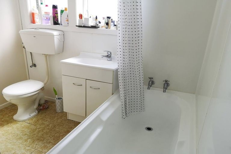 Photo of property in 54a Pembroke Road, Stratford, 4332