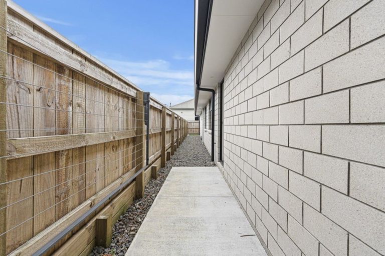 Photo of property in 5a Massey Street, Westown, New Plymouth, 4310