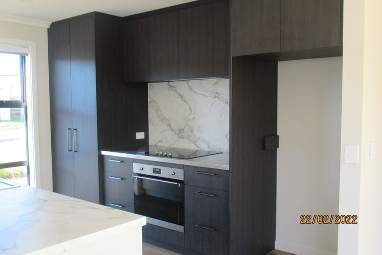 Photo of property in 33 Huntaway Close, Stoke, Nelson, 7011