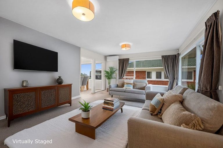 Photo of property in 32 Galaxy Drive, Mairangi Bay, Auckland, 0630