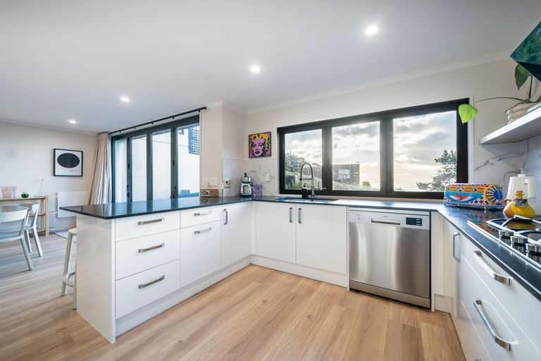 Photo of property in 5 Appian Lane, Scarborough, Christchurch, 8081