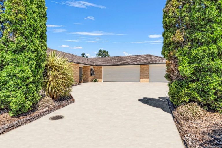 Photo of property in 3 Omana Avenue, Shelly Beach, Helensville, 0874