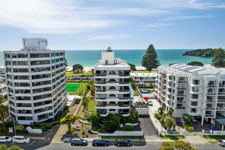 Photo of property in 21 Maunganui Road, Mount Maunganui, 3116