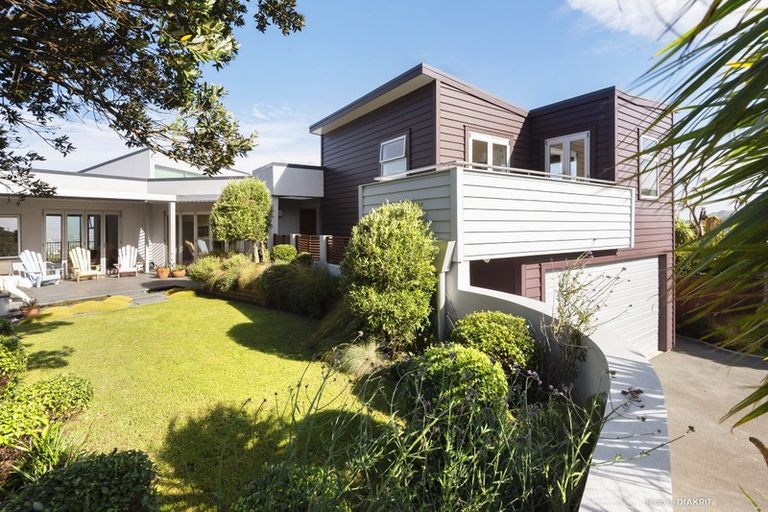 Photo of property in 102 Mitchell Street, Brooklyn, Wellington, 6021