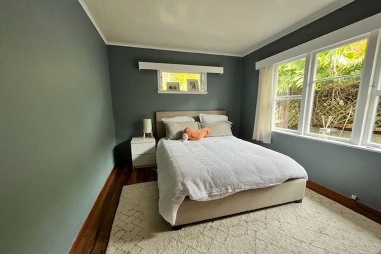 Photo of property in 184 Old Titirangi Road, Titirangi, Auckland, 0604