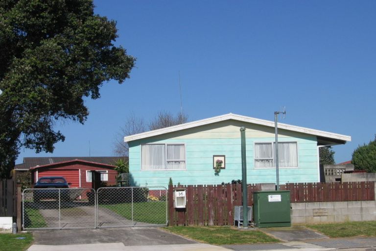 Photo of property in 16 Seaspray Drive, Mount Maunganui, 3116