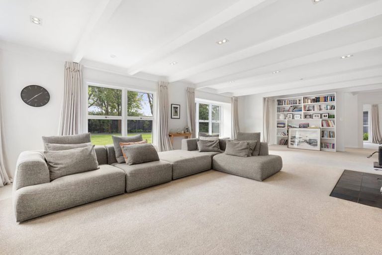 Photo of property in 3 Ashdale Lane, Strowan, Christchurch, 8052