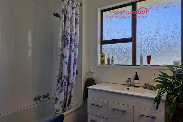 Photo of property in 35 Lorna Street, Lynmouth, New Plymouth, 4310